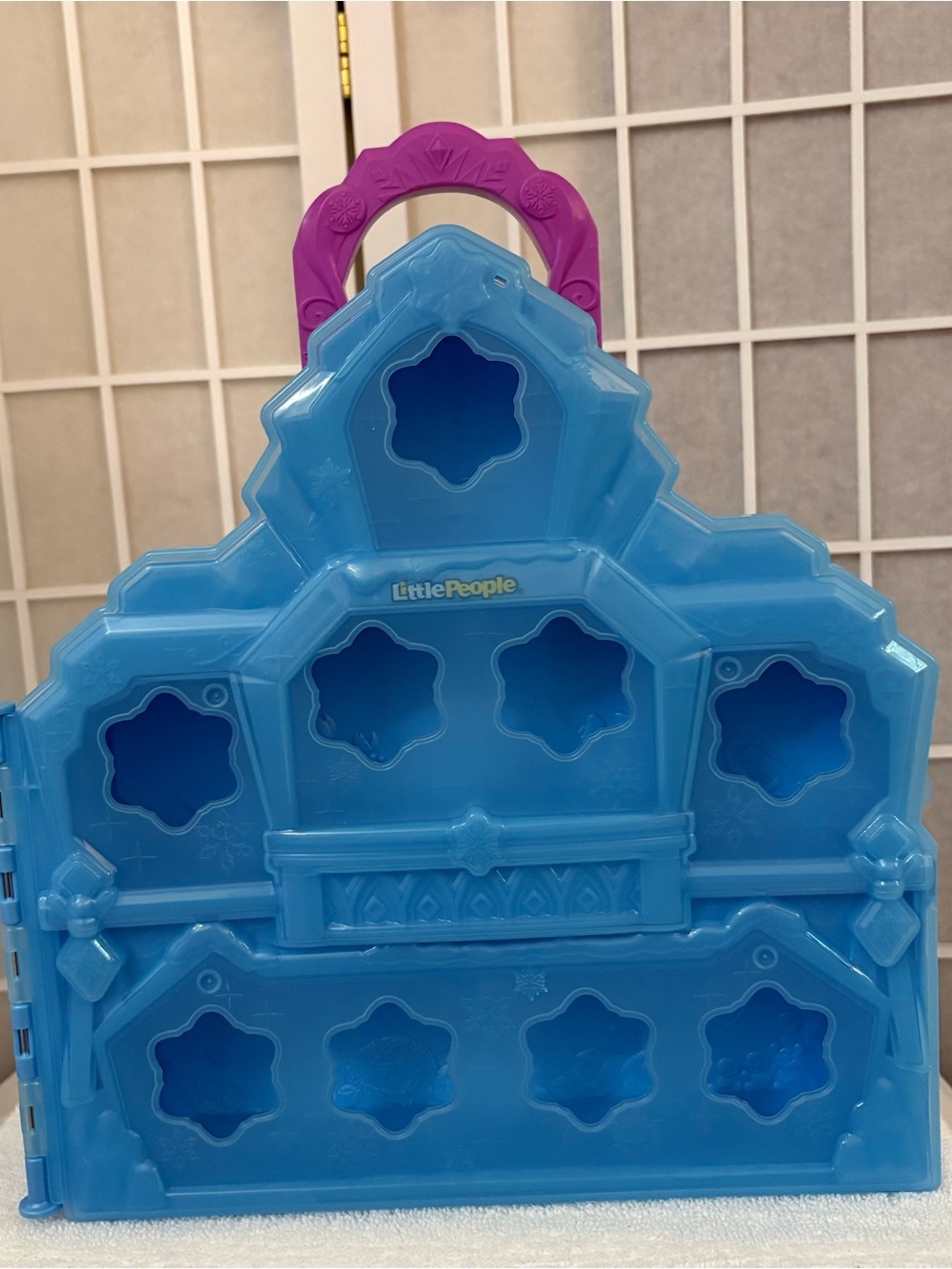 Fisher-Price Little People Disney Frozen Carrying Case Playset Storage